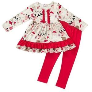 Pete and Lucy Santa sleigh pants set. New in package. Multiple sizes just ask.